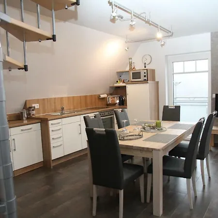 Skippersin2 * Greetsiel